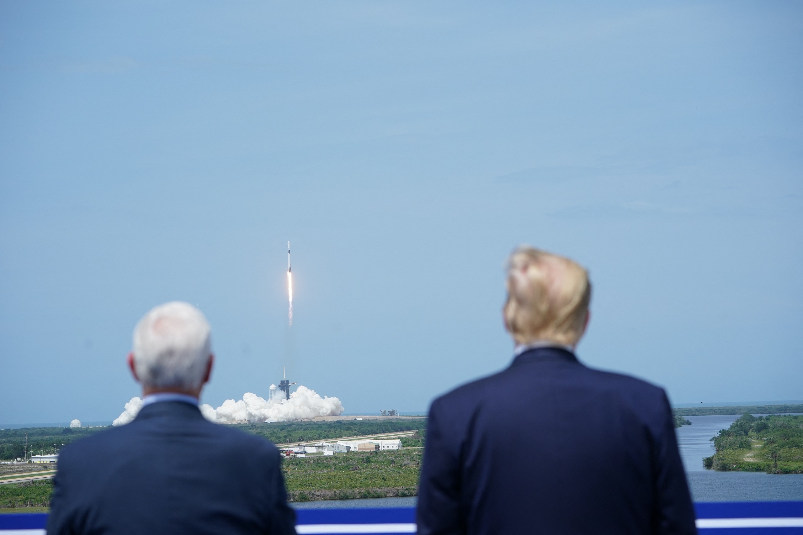 Chờ ông Trump giải bài toán tinh gọn NASA- Ảnh 1.